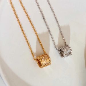Дизайнерское ожерелье с подвеской Sweet VanCA, ожерелье с калейдоскопом, позолоченное 18-каратным золотом, ожерелье с счастливым цветком, женская подвеска с клевером, цепочка на ключицу, ювелирное изделие, подарок P9N6