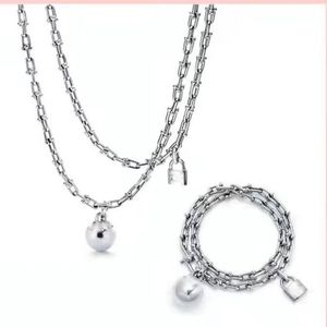 Sliver Necklace 팔찌 볼 잠금 세트 말굽 하드웨어 디자이너 여성 남성 커플 패션 워치 웨딩 파티 추수 감사절 추수 감사절 269d