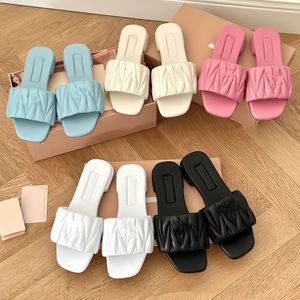 Tasarımcı Kadın Terlik Sandalet Miu Düz Slaytlar Kafa Flip Flops Yaz Deri Mm Açık Moor Leferlar Banyo Ayakkabıları Plaj Giyim Terlik Siyah Beyaz Moda Ayakkabı