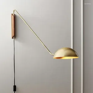 Lâmpadas de parede Nordic Italian Coppor Wall-Light Luminária Ouro Preto Rotativo Longo Pólo Quarto Sala de estar LED Sconce