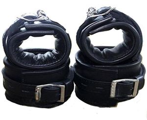 Mani in pelle Caviglie Morbide imbottite Caviglie per mani Bondage sessuale Restrizioni BDSM Giocattoli sessuali per coppia C18112701270L5260002