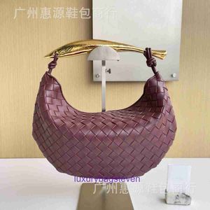 Bottgs's Vents's Esardine Original Tote Bags Online Store Home Womens Woven Bag Metal Handle UnderArm Handheld Slant Span with Real Logo