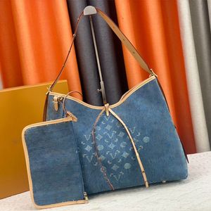 Denim axelväska modedesigner tygväska stor kapacitet lyxiga handväskor designer handväska crossbody läderväska på tygväska rese shopping komposit strandpåse
