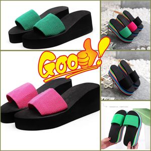 2024 Top quality GAI Summer Women Beach Flip Flops Shoes Classic Ladies Cool Flat Slipper Female Sandals Shoes eur 35-43