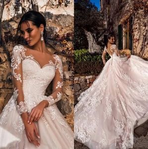 Eleganckie sukienki ślubne A-Line Lace Sweetheart Długie złudzenie Rękawy Zachamianie pociągu ślubnego suknie ślubne Vestidos de novia BC9930