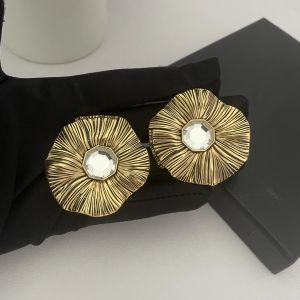 Hot France Designer Vintage Flower Crystal Ear Clip Big Earrings For Women Famous Brand Top Quality Luxury Jewelry Runway Trend