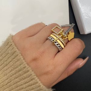 Cool Ring for Women Mens Luxurys Designer Rings Engagements for Womens Love Brand Ring Designers Jewelry Mens Gold Ring D2205071Z245I