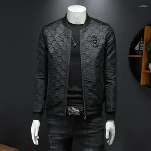 Erkek Ceketler Avrupa İstasyonu Ceket Sonbahar Tide Marka Moda Rozeti İşlemeli Beyzbol Yakası Ceket Sıradan İnce Üst Siyah
