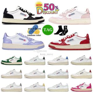 2024 Högkvalitativ designer Casual Shoes American Brand Autrys Rose Pink Panda Skating Low Autri Medalist Two-Color Action Sports Top Low Men's and Women's Sneaker 35-43