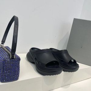 Sandálias designer de moda luxo qualidade superior triângulo cruz sandálias de borracha para mulheres verão sola grossa casual dedo do pé aberto sapatos boca peixe