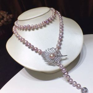 Naturalny słodkowodny łańcuch swetra Pearl Modna elegancka fioletowa naszyjnik z piórami Wysokiej klasy akcesoria biżuterii na przyjęcie weselne
