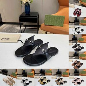 Luxo 30model Summer Izmir Designer Sandals Sapatos para mulheres de pele de bezerro deslize em calçados com conforto praia slide Walking Boys Flip Flip Sandalias EU35-42