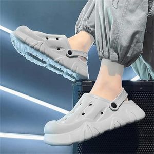 Chinelos tiras jardinagem masculino sapateneis engraçado chinelo sapatos sandálias elegantes 2024 tênis estilo esportivo sneakers equipe tenia