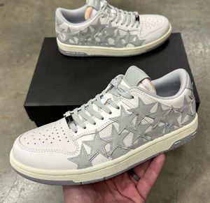 Famosa marca baixa top estrelas tênis sapatos homens granulado corredor de couro esportes sola de borracha treinadores corredor design elegante homem diário skate andando