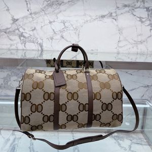 Duffle Bags Designers Luxurys Seyahat Çantası Mizaç ÇOK GÜZEL KAPALI NYLON MEKTUP TED ÇANTI MALZEME SEYAZ SAYIS GÖRÜN