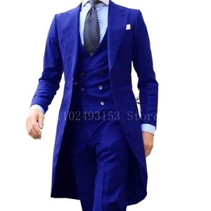 최신 디자인 Long Coat Men Suit 3 조각 Royal Blue Slim Fit 공식 클래식 신랑 웨딩 드레스 Trajes de Hombre 240307