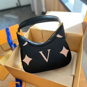 Yeni Moda Klasik Kadın Lüks Tasarımcısı Yeni Bagatelle Under Emfed Bag Kadın Çanta Omuz Çantaları Crossbody Bag Düz Renk Makyaj Çantası Çanta Küçük ve Sevimli