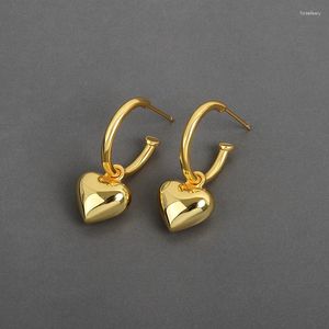 Dingle örhängen koreanska enkla hjärtformade pendell ljus lyx kvinnors söta romantiska datering smycken tillbehör