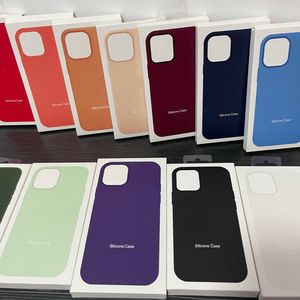 حالة iPhone Case Magnetic Silicone for iPhone 15 15Pro 15Plus 15 Pro Max 14 iPhone 13 Pro Max Cover الرسوم المتحركة الشفط المغناطيسي