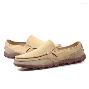 Scarpe casual 2024 Uomo Comodo Uomo Vecchia Pechino Design fatto a mano Scarpe da ginnastica basse Slip On Marchio di guida pigro