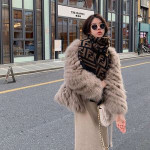 2023 أغنية الحب Haining True Hair Fox Winter Winter Fur Car Stripe Coat Youth Simple 7302