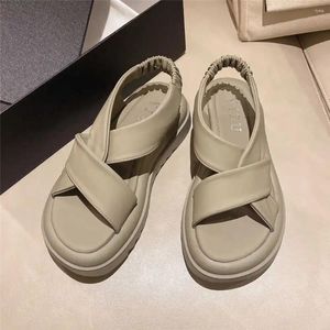 Sandaler Round Nose 36-40 Spring Woman Boots Ladies Summer Shoes Flip Flops Sneakers Sport of Famous Brands School