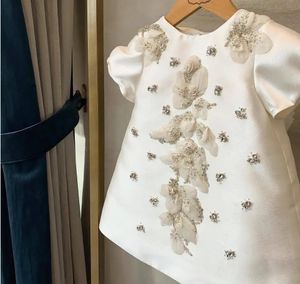 2023 Flower Girl Dress Bambini Compleanno Abiti da battesimo per bambini Elegante pizzo con fiocco Abiti per ragazze Boutique Party Wear 240306