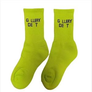 2023 Galleryse Depts Mens and Womens Cotton All Match Classic Ankle Breseable Stockings Mixed Soccer Basketball Sports Socks S4