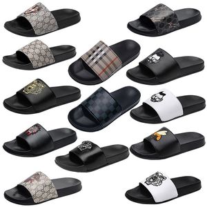 2024 Luxury Brand Men Slides Shoes Slippers Summer Sandals For Mens Beach Slide Flat Designer Classic G Grid Pattern Print Avatar Flip Flops Sneakers Storlek 39-46