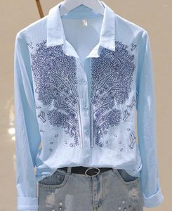 Kvinnors blusar Bomullsblomma broderier Kvinnors skjortor 2024 Autumn Fashion Långärmad solid Office Lady Elegant Shirt Top Blue White