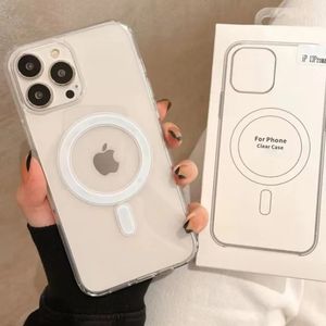 iPhone 14 Plus 13 12 11 Pro Max XR XS X 7 8 Plus SE 2022オリジナルの絹のようなソフトタッチカバー付きの液体シリコンケース