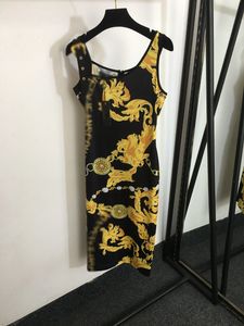 2024 Black Floral Embroidery Women 's Dresses 브랜드 같은 스타일 드레스 DH01