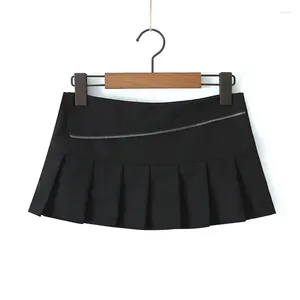 Skirts YENKYE Y2K Pleated Mini Skirt Women Sexy Low Waist Zipper Summer Gray White Black