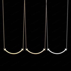 Luxury Smile Necklace Women Stainless Steel Couple Diamond Pendant Designer Jewelry for Neck Christmas Gifts for women Accessories211D