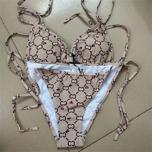 Kvinnor badkläder modetryck lady bikinis set semester andas elastiska flickor baddräkter personlighet sexig simning biknis