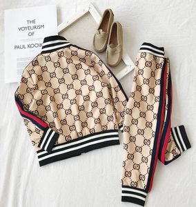 Casual brand sportswear baby and baby clothes fashion contrast color twopiece letter cardigan jacket baby suit whole 2T8T9714082