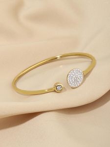 Armreif, ein einfaches und modisches Geschenk mit einem offenen, mit Ziegelsteinen eingelegten Armband, Edelstahlschmuck, vergoldet, exquisit