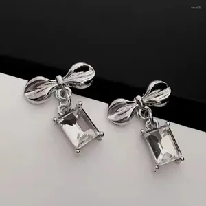 Studörhängen Trend Crystal Bow Tie för kvinnor S925 Silverpläterad mousserande Rhinestone Ear Studs Charm Girl Hoops smyckespresent