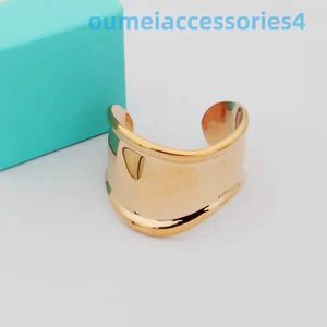 2024 Jewelry Designer Brand Bangle Bracelet Bracelets for Women Solid Hundred Hard Body Bracelet Christmas Gift Colour