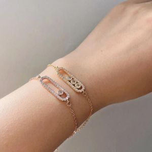 Bağlantı Bilezikler 2024 Takı Bakır Kadınlar için Basitlik Bilezik Bangles Modeli Pulsera Mujer Friend Hediye Düğün Kübik Zirkonya