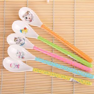 2 PCS آمنة Kawaii melamine cartoon animal اطفال الأطفال تغذي الملعقة الملعقة الطويلة حساء القهوة ملعقة على الأدوات 270i