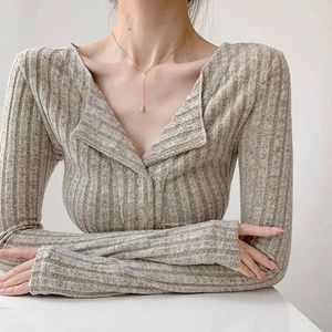 Women's Knits Korean Simple V-neck Single Breasted Knitted Cardigan Spring Autumn Slim Fit Tops Women Y2k E-Girl Long Sleeve Sweater Mujer