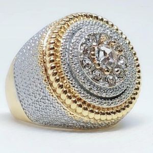 Cluster Rings Exaggeration Gold Plated White Zircon Rinsg For Men Women Hip Hop Iced Out Wedding Band Cocktail Party Jewelry