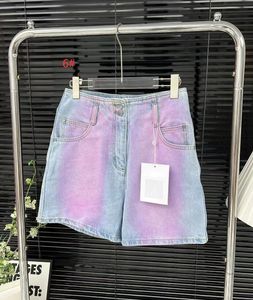 Marke undefined Luxus Denim Shorts Designer Shorts Women Shorts Fashion Classic Trendy Summer Snack Metal Button Allover Logo Jeans Jeans Shorts 308