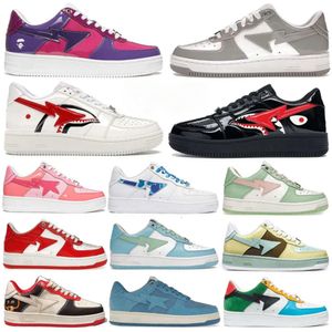 Bapestask8 Дизайнер STA Casual Shoes sk8 низкие мужчины женщины патентная кожаная черная белая ABC Camo Camouflage Skateboarding Sports Bapely Trainers