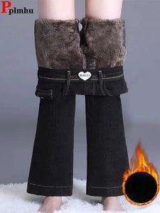 Vinter varmt tjockare sammetfodrad flare denim byxor mager casual tjock hög midja kvinnor jeans snö slitage plysch vaqueros 240311