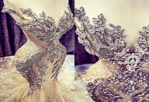 2020 Glitter Gold Evening Dresses Wear Crystal Beads paljetter Sop Train V Neck Illusion Mermaid Prom Dress Crystal Luxury Party G2626705