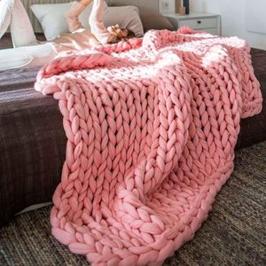 100x150cm Warm Handmade Throw Blanke Sofa Bed Chunky Knitting Blanket Thick Yarn Line Bulky Knitted Throw Comforters Home Decor278N