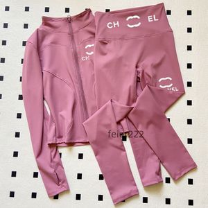 Frauen Trailsanzuiten Yoga Outfits nahtlos Set Fashion Designer Fitnesssport -Kleidung Druckbriefe lässig jogging rennende atmungsaktive Frau Schweißanzüge