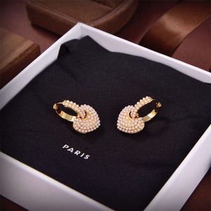 Stud Fashion Brands Earrings Ear Studs High Quality Designers Earring Classic Golden Pearl Jewelry for Woman Wedding Gifts Party Presents 202